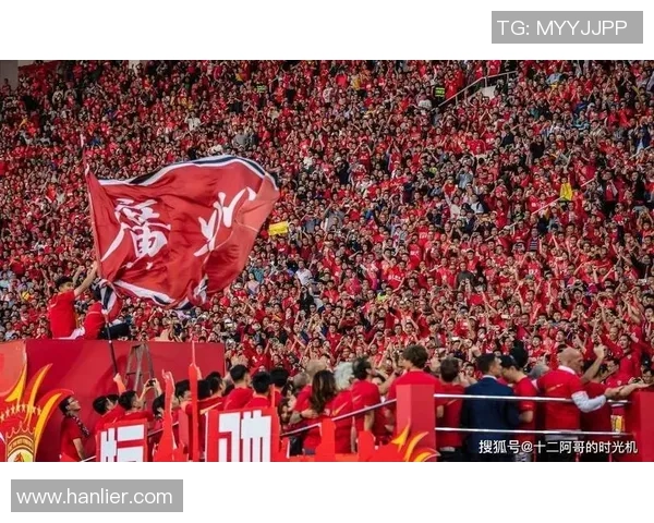 广州足球队防反战术解析：深度剖析其成功背后的秘密与策略